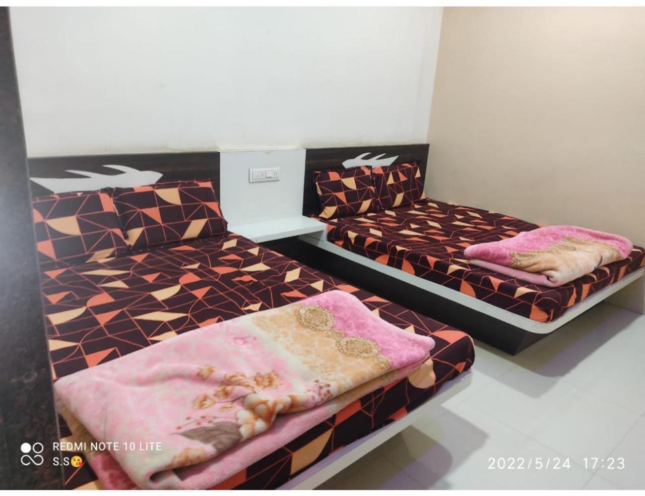 Hotel Kaveri place, Kothi