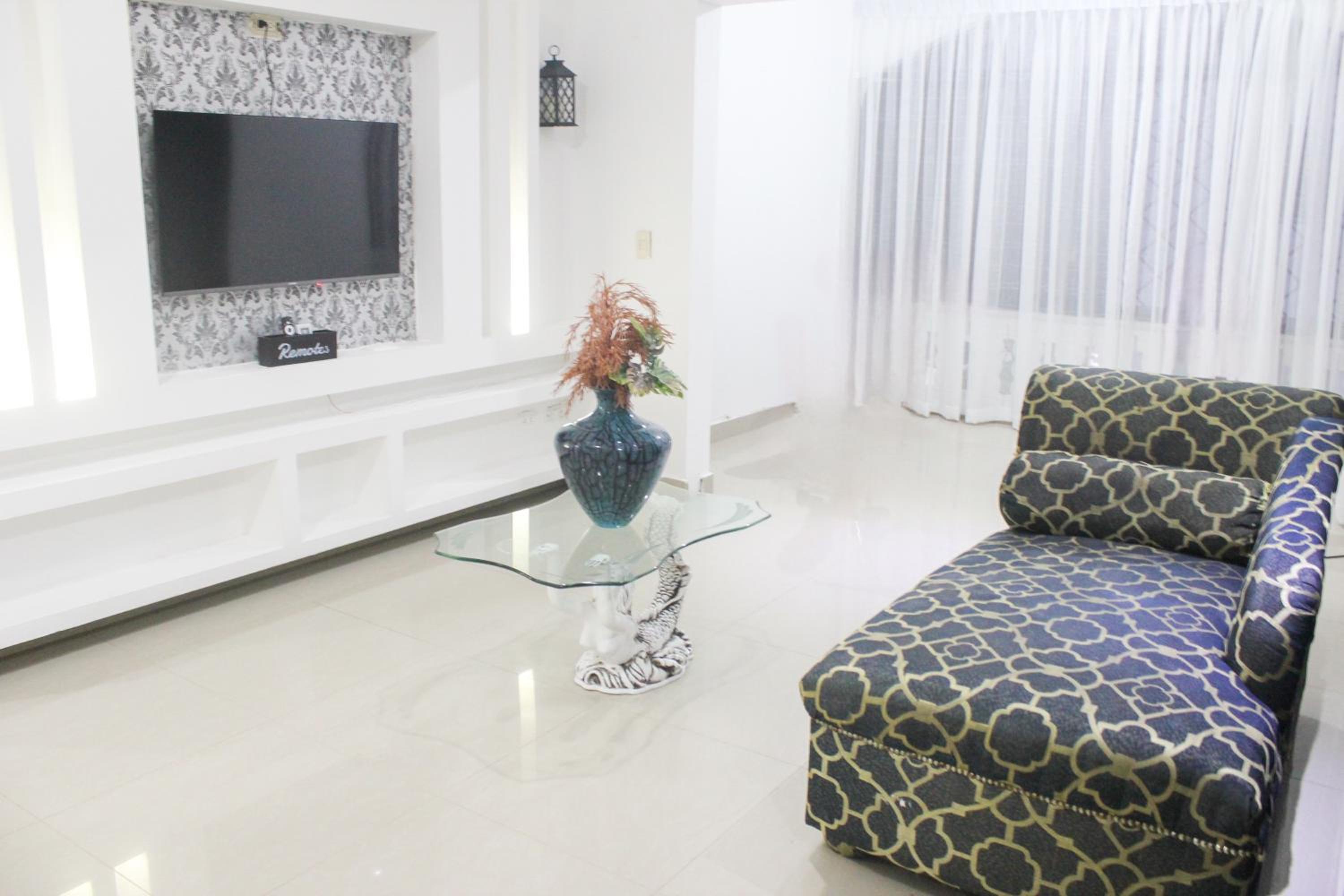 Casa familiar con piscina y cerca de la playa