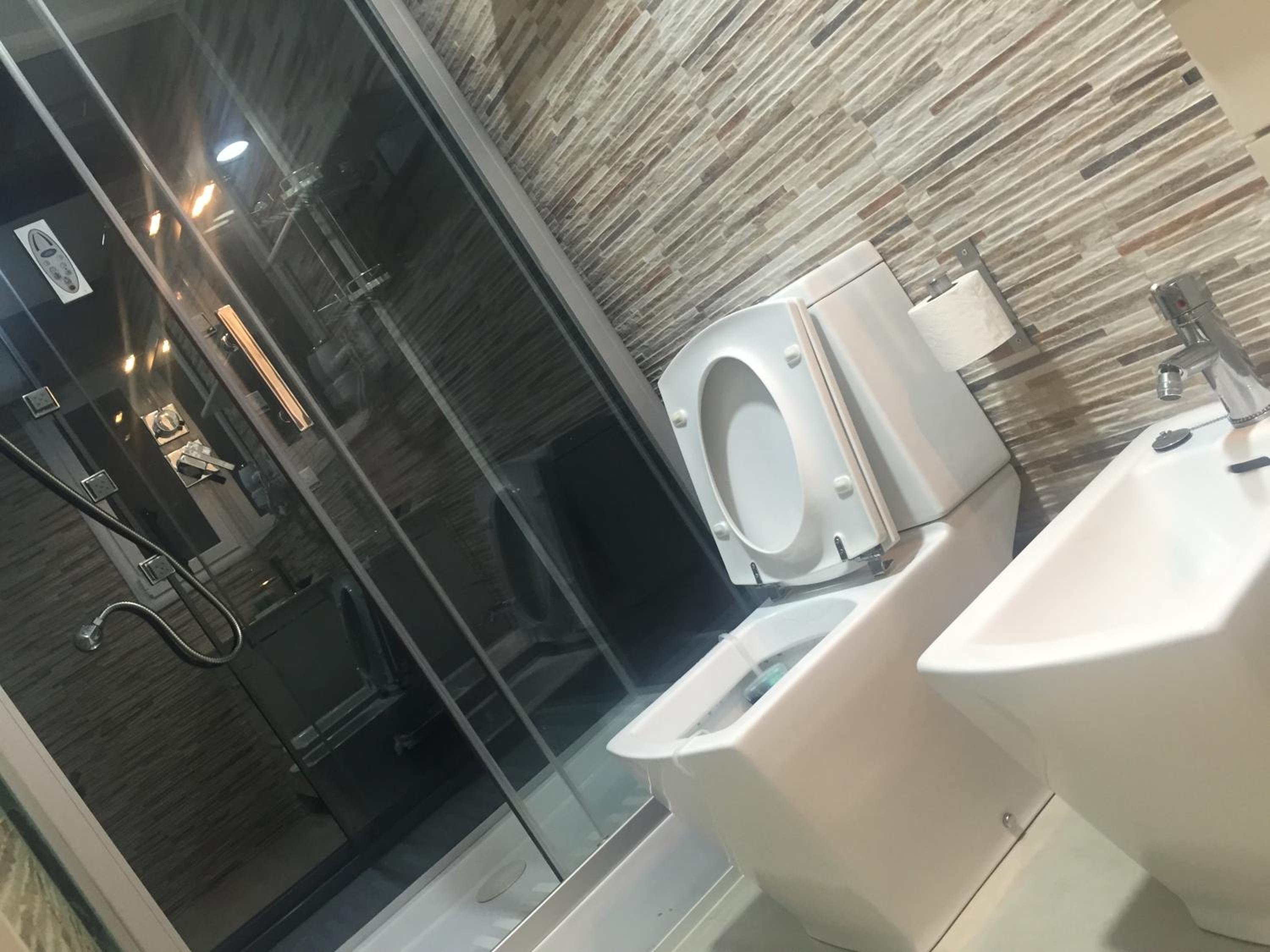 Laramond Barcelona Rooms
