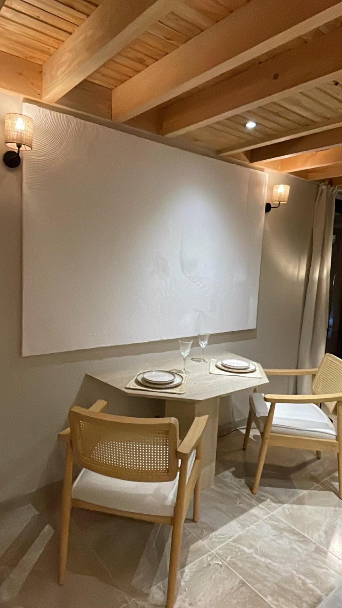 Chez Camille