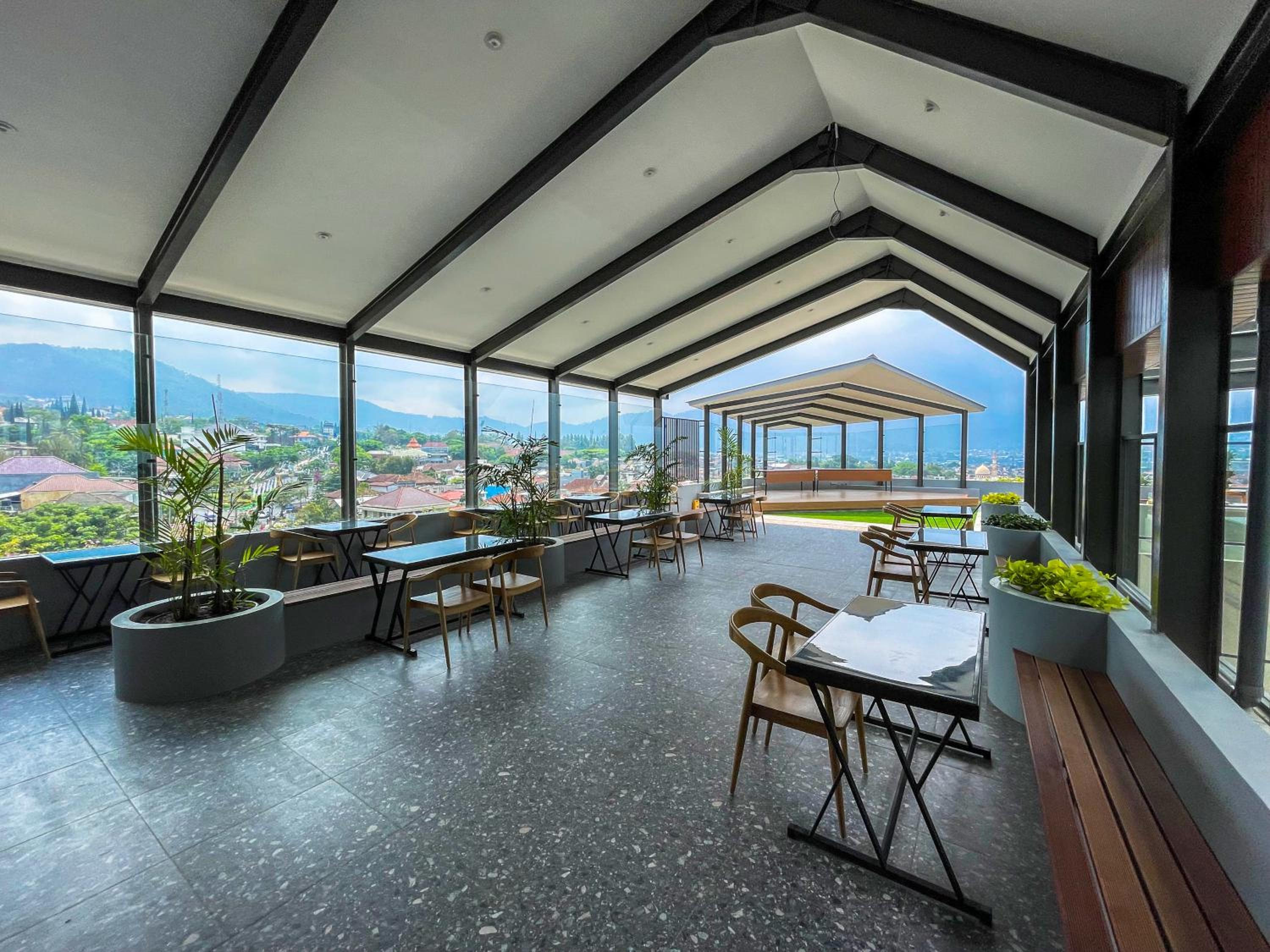 Samara Resort