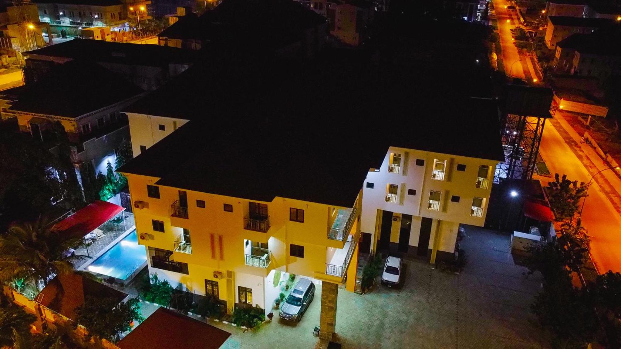 Abuja Vacations - Otk's Apartment - Property Image 3
