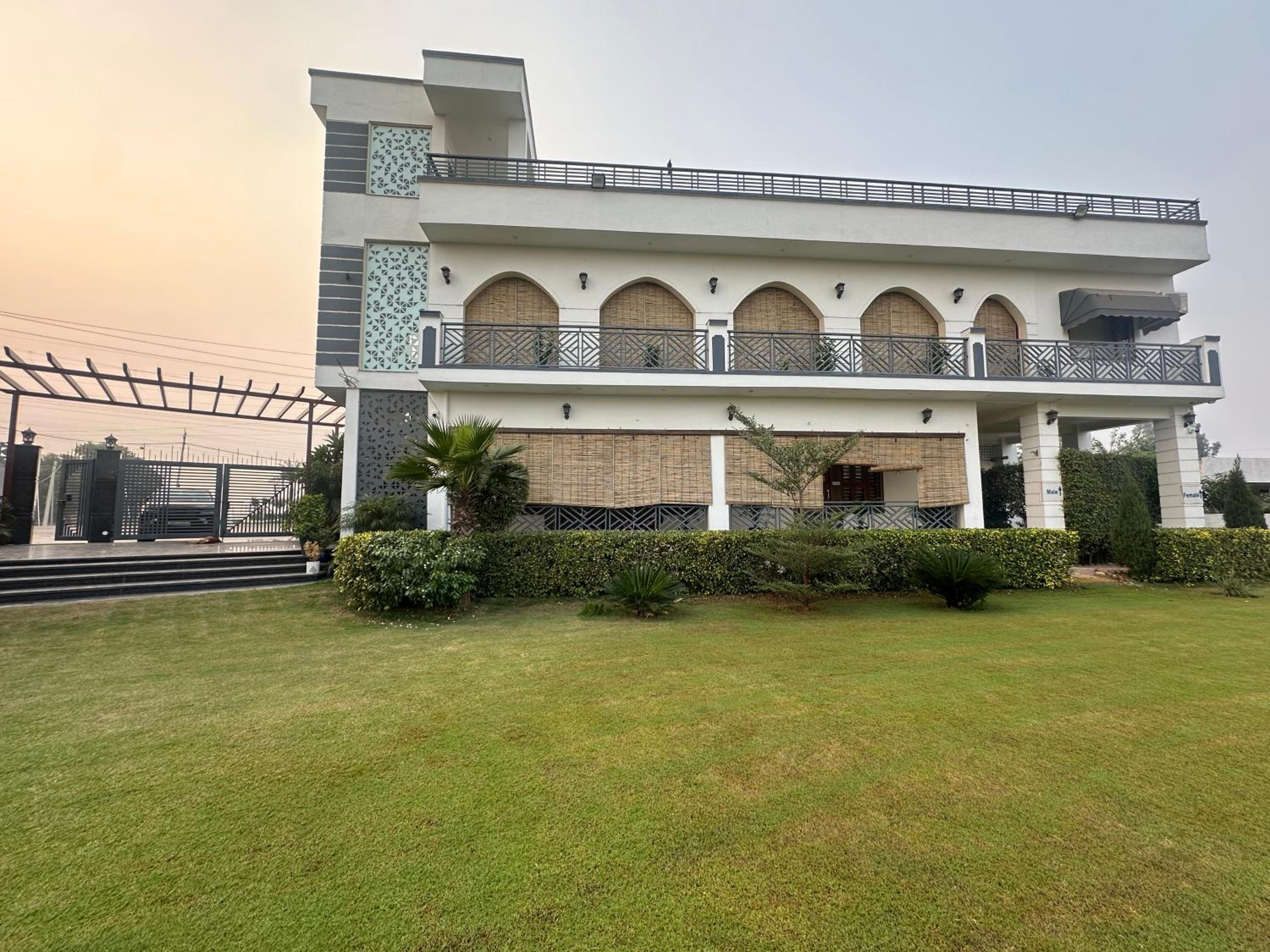 SS Farms Hotel & Resort