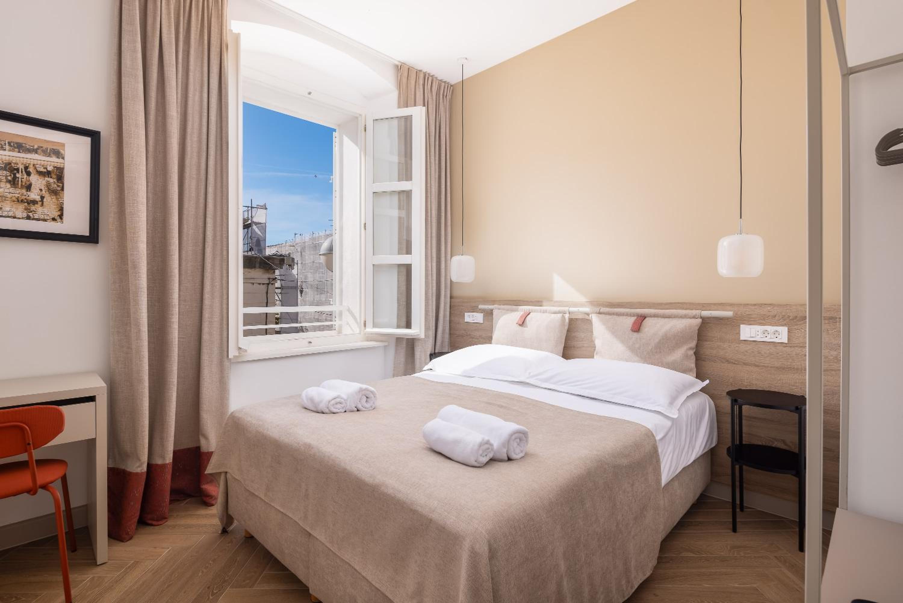 PIAC Luxury Suites view 4
