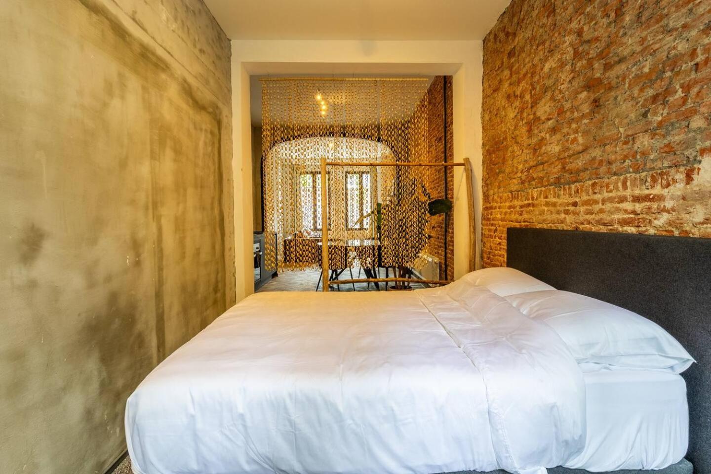 Zooside Suites