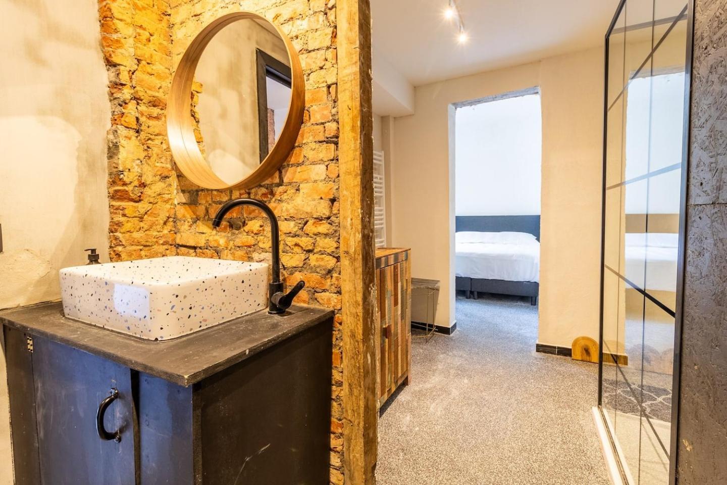 Zooside Suites