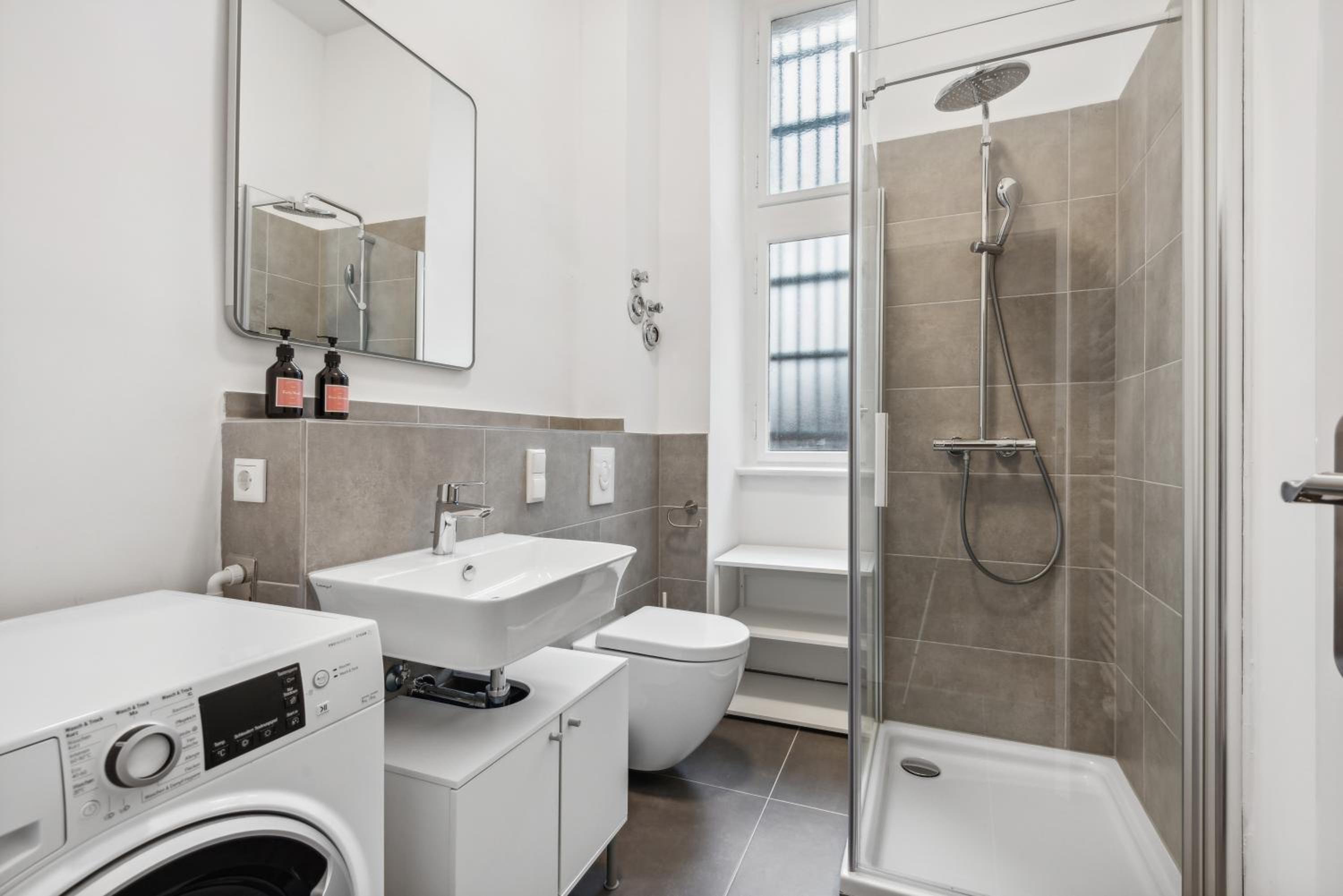Comfy 2 Bedroom Apartment Charlottenburg