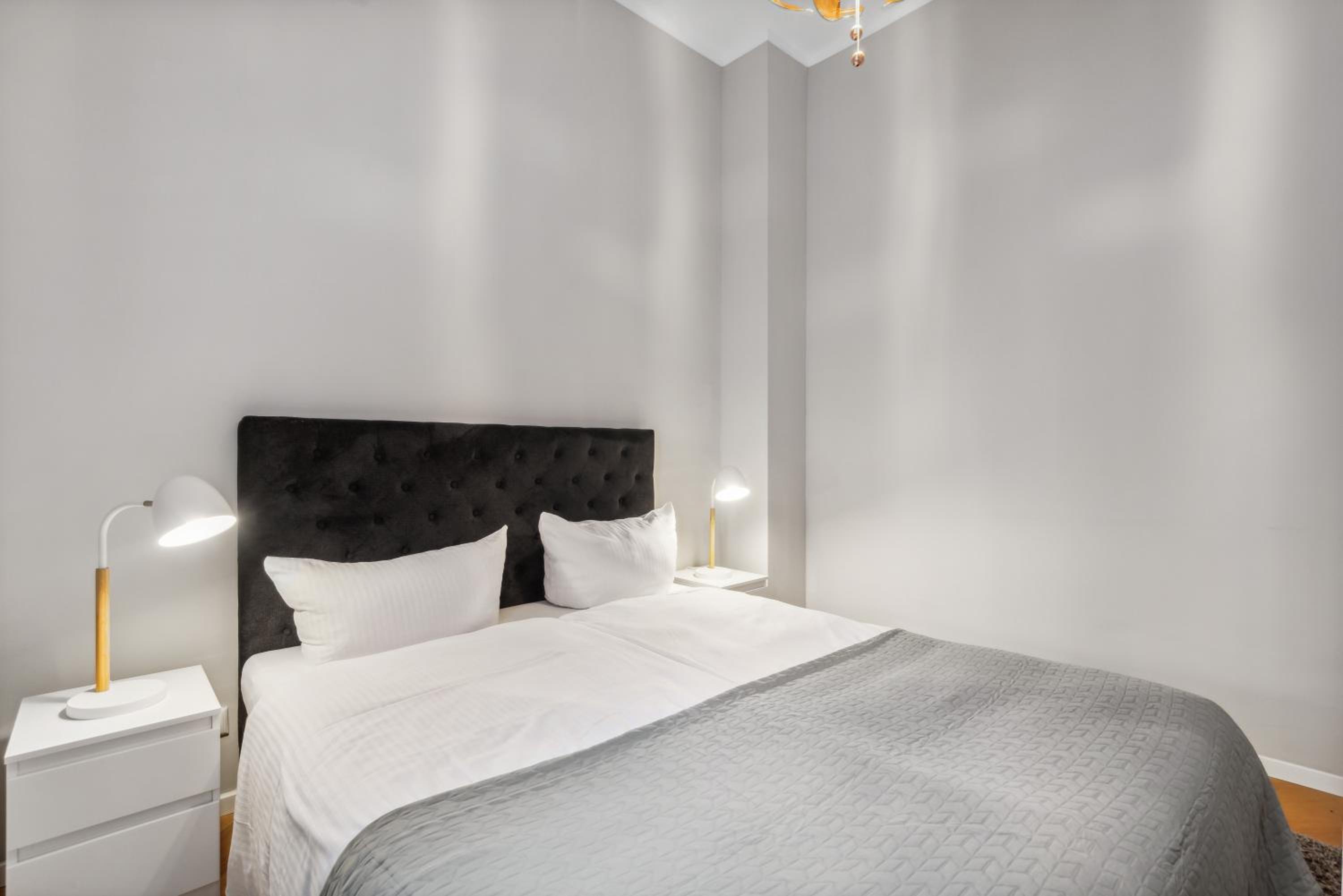 Comfy 2 Bedroom Apartment Charlottenburg
