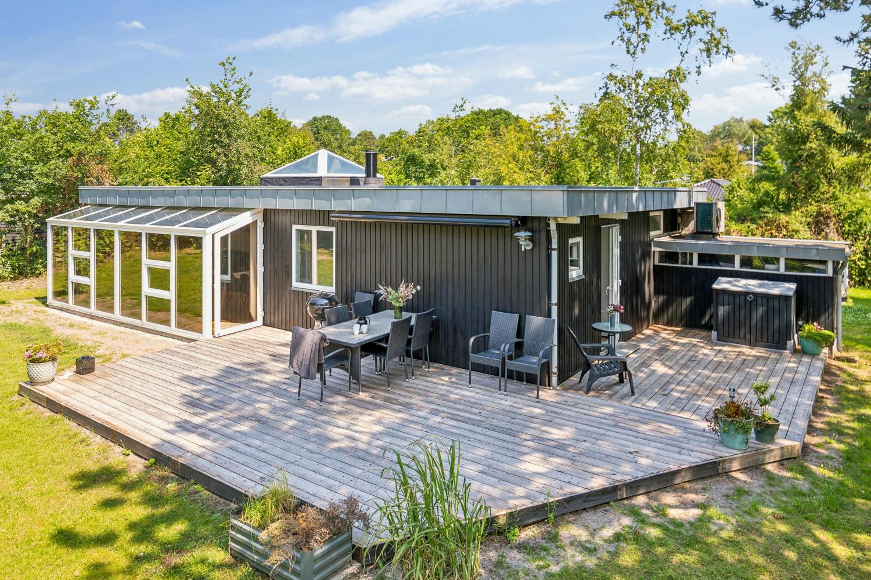 Awesome Home In Knebel With 2 Bedrooms And Internet