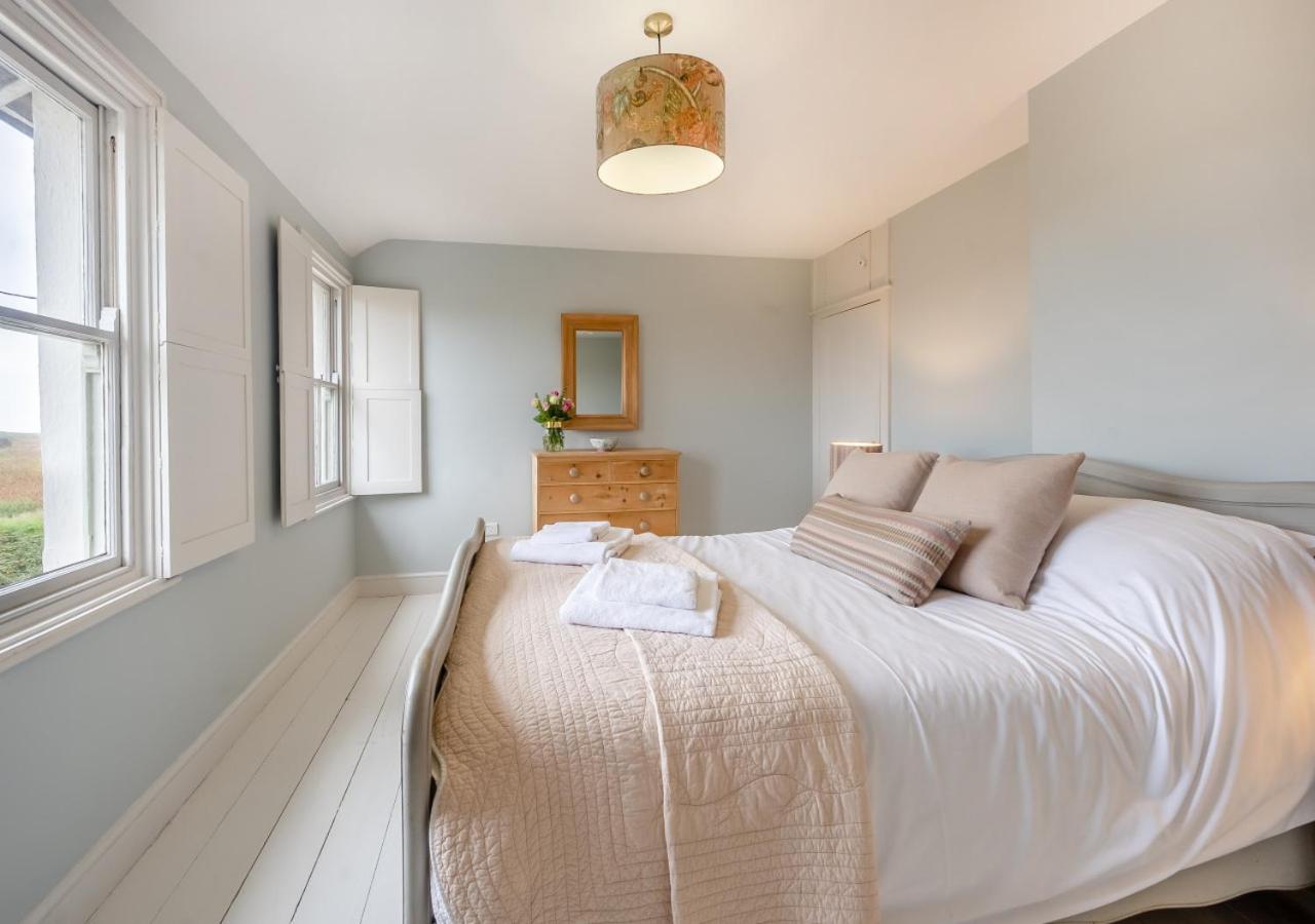 4 Bed in Southwold oc-hskimm
