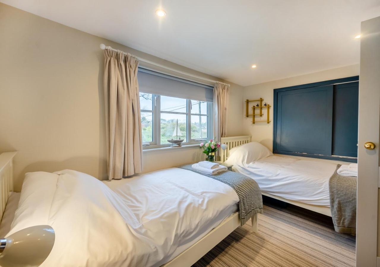4 Bed in Southwold oc-hskimm