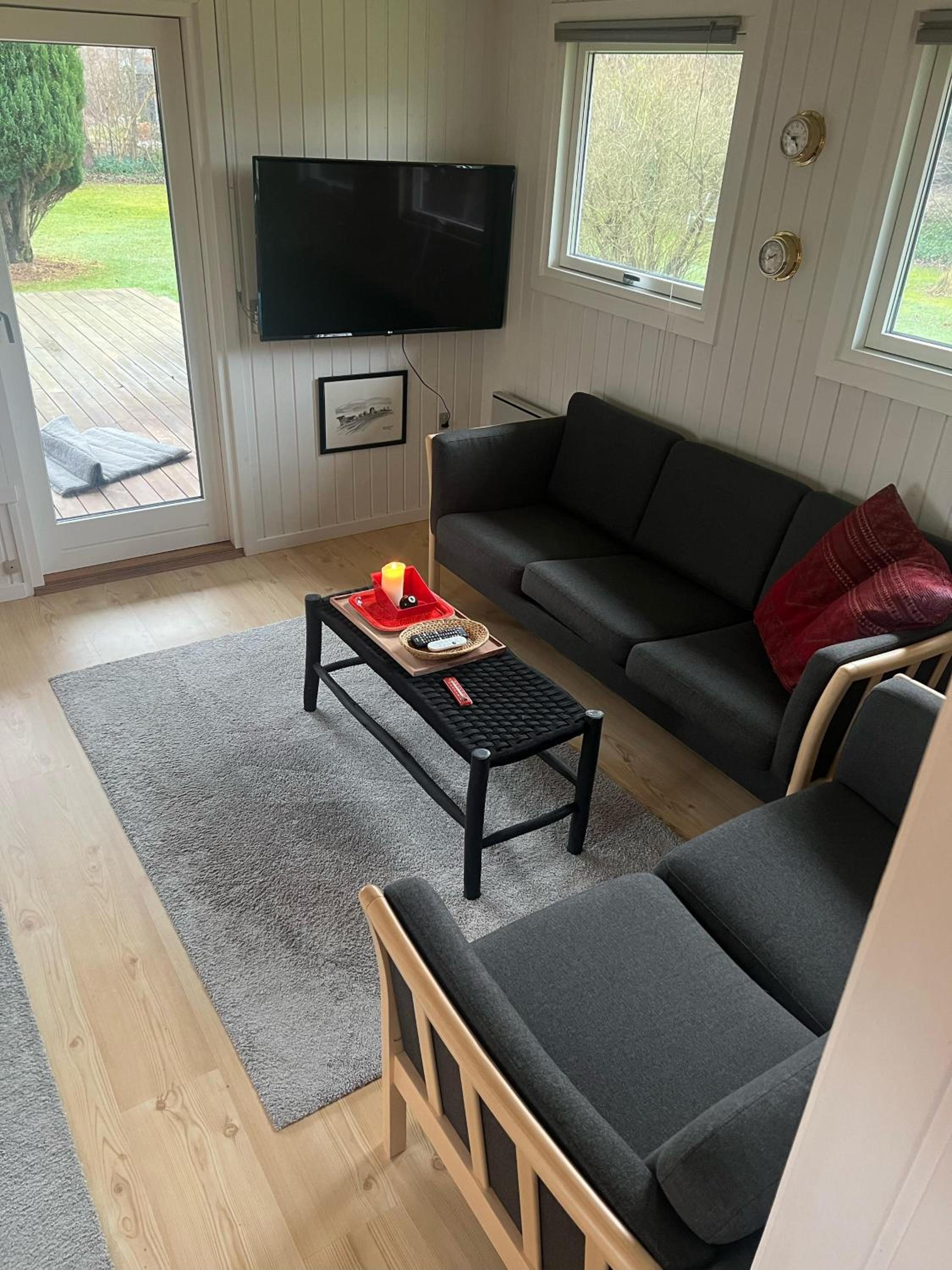 Cozy House For The Small Family, 5 Minutes Walk From The Beach
