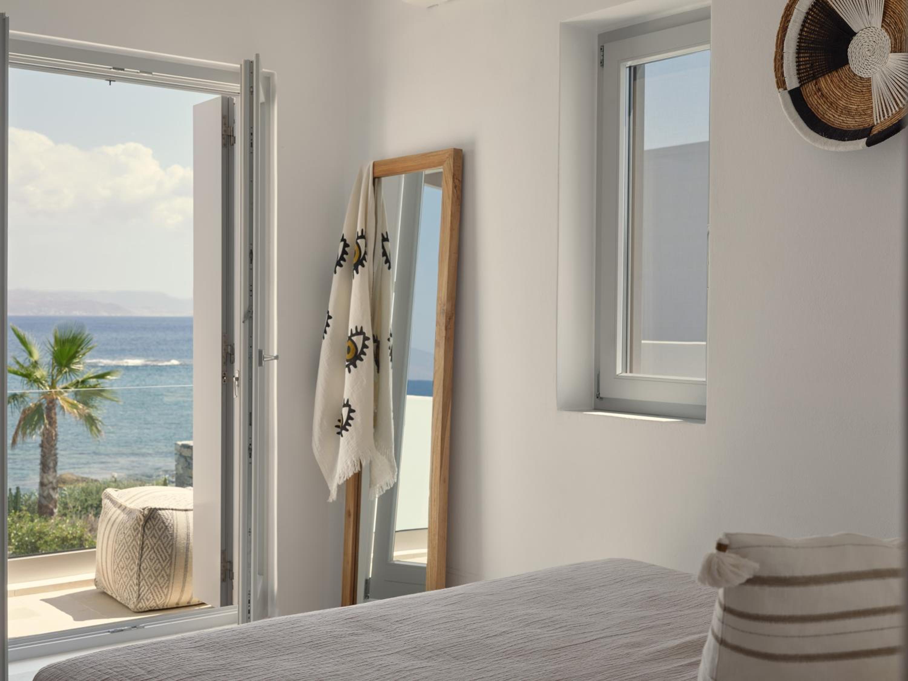 Mando Seaside Villa photo 4