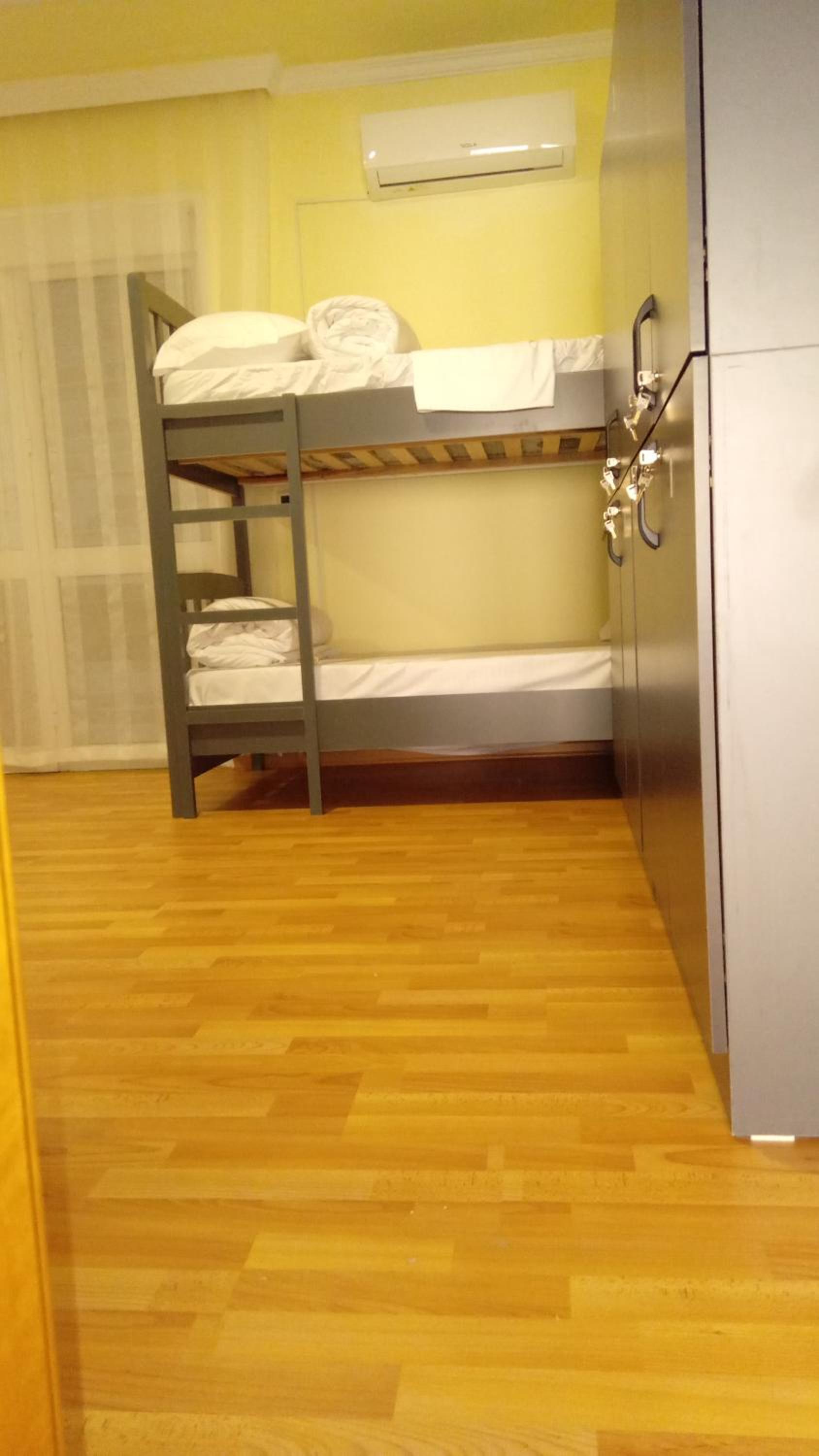 Mandarine hostel