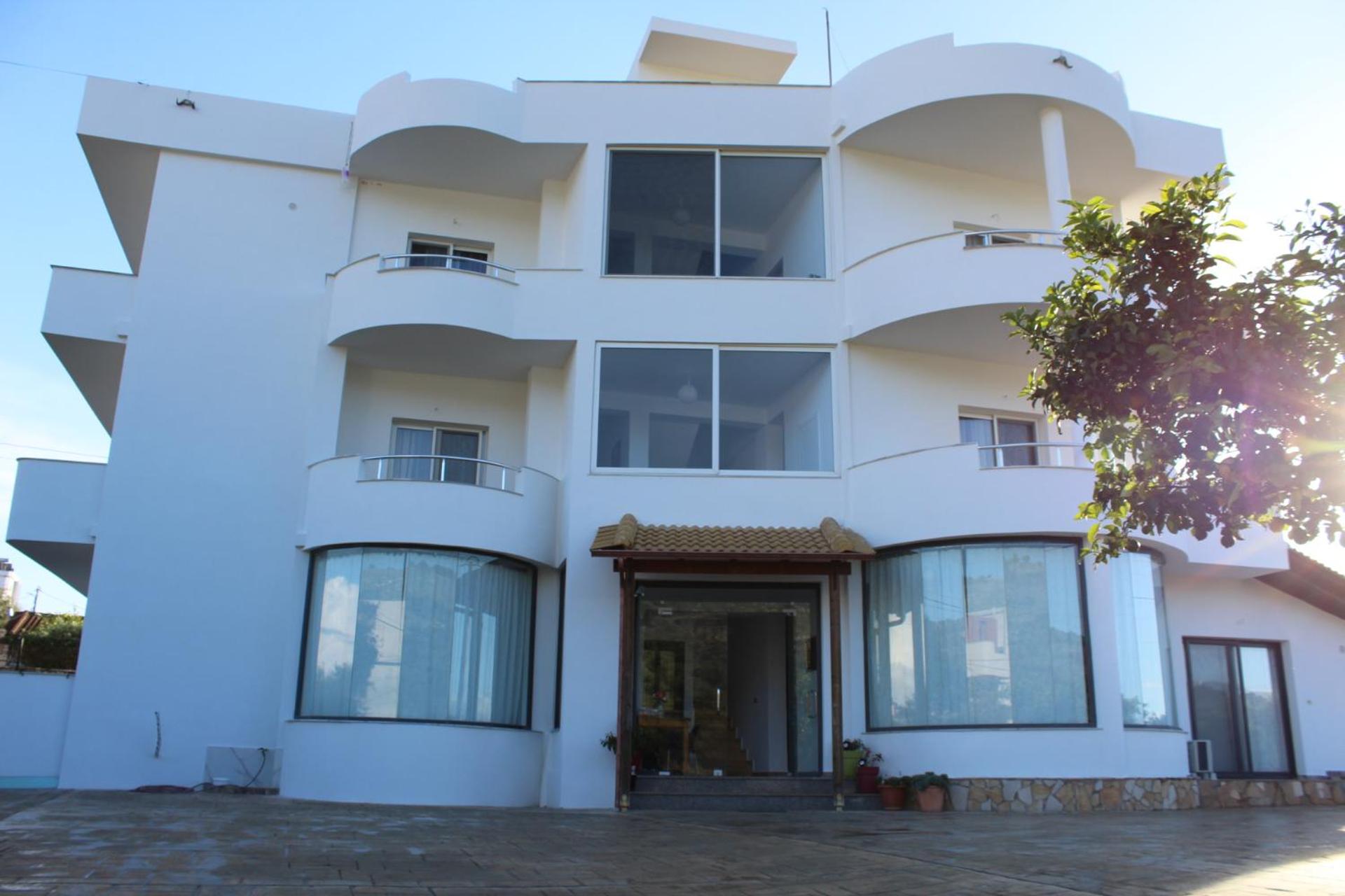 Seli's Vila Ksamil