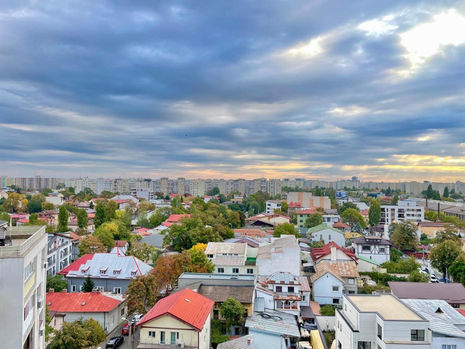 Apartment No 902 Circului Park Tower view 3
