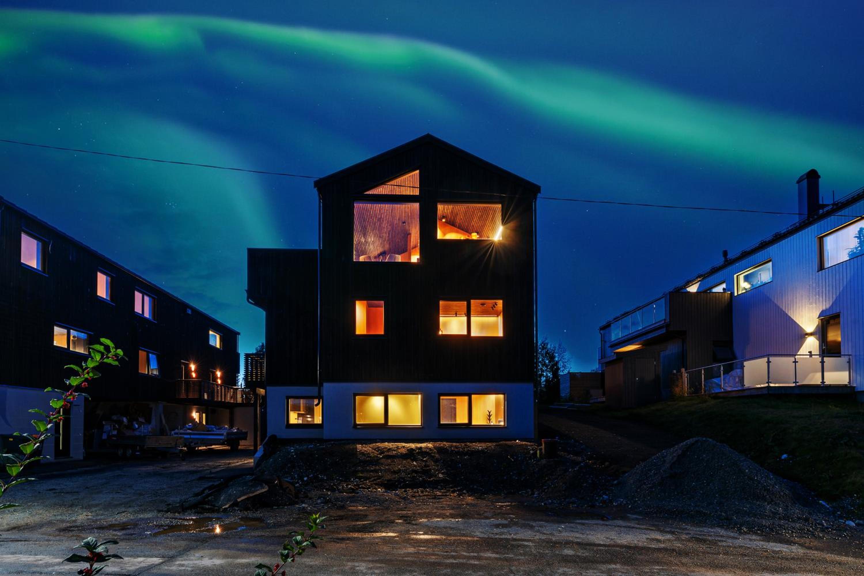 Premium Studio for a Cosy Escape Arctic Seasons view 5