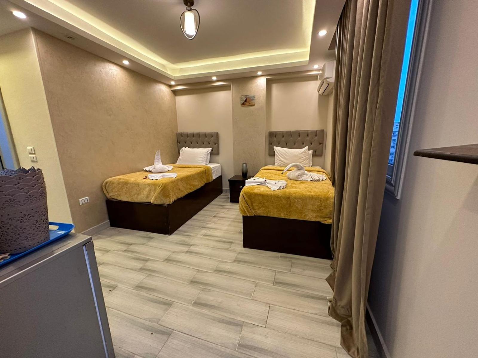 PYRAMIDS guest house