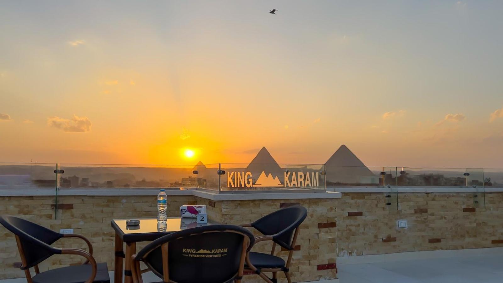 PYRAMIDS guest house