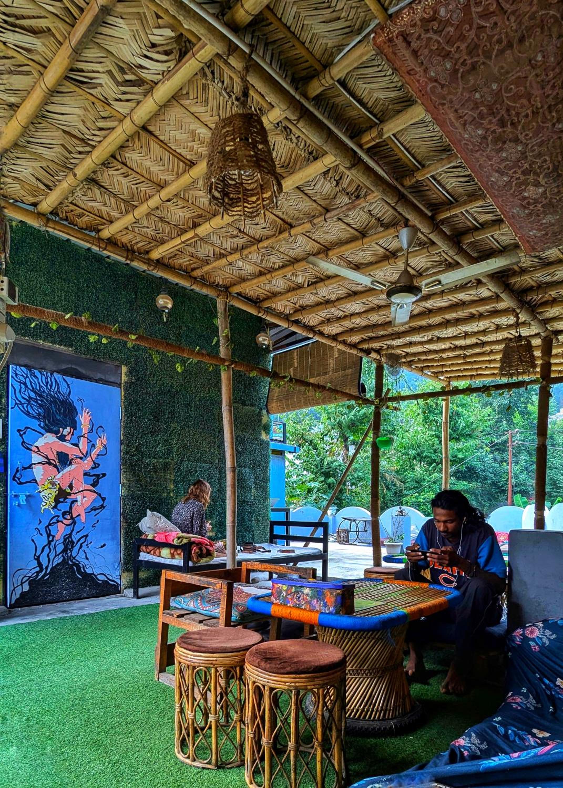 lounge