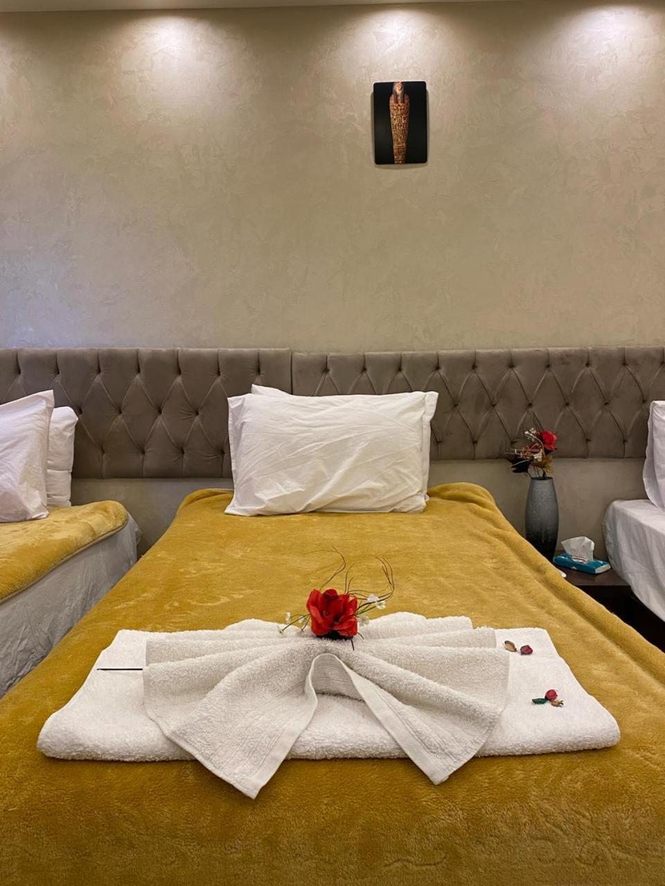 PYRAMIDS guest house