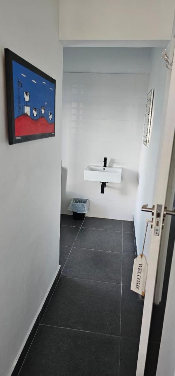 Photo 28