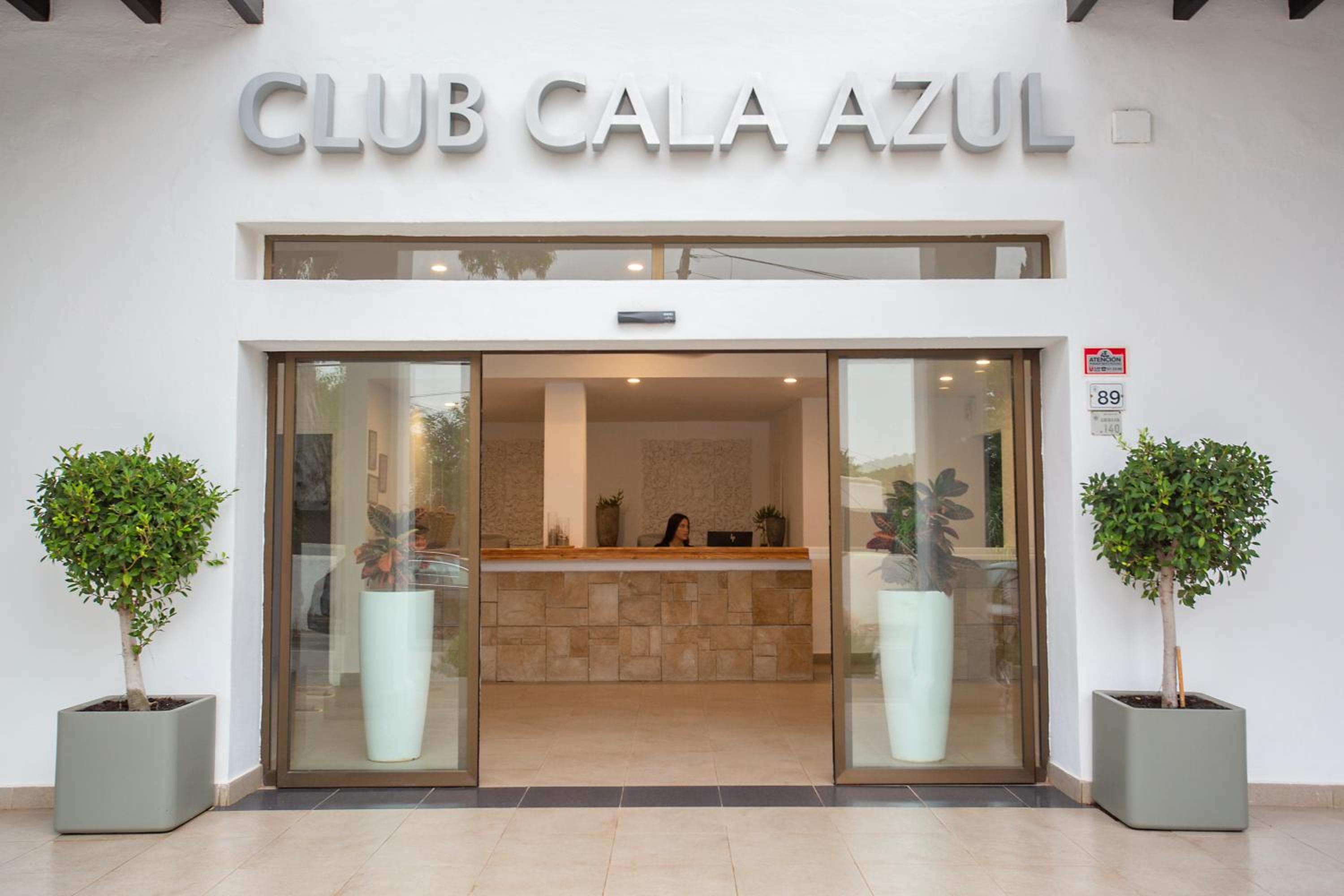 Apartamentos Club Cala Azul