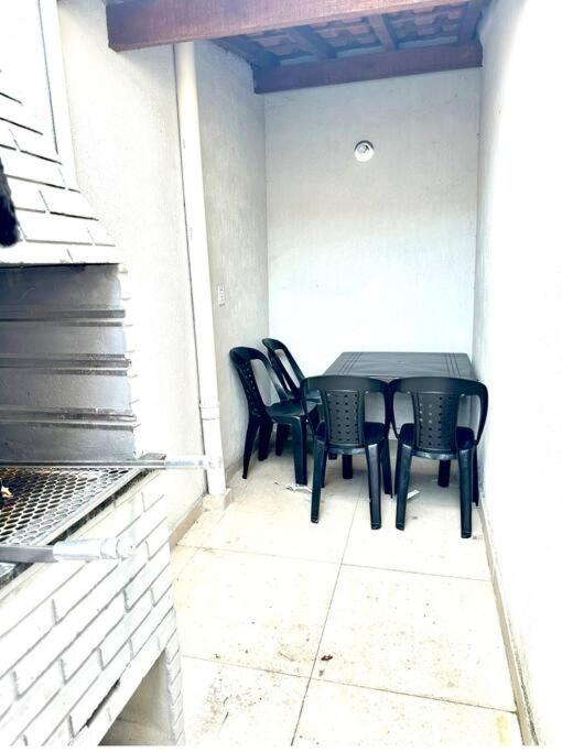 1 - Casa 3 quartos - Praia Guilhermina