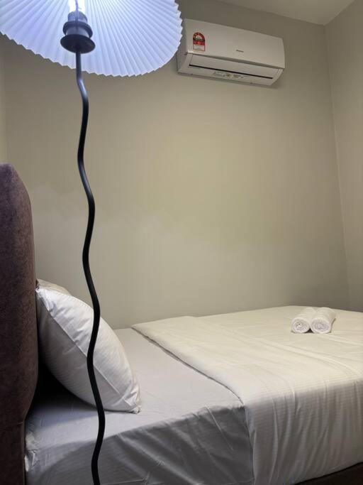R7 Hotel-style Room With Bathroom #1min Walk to Ksl City Mall