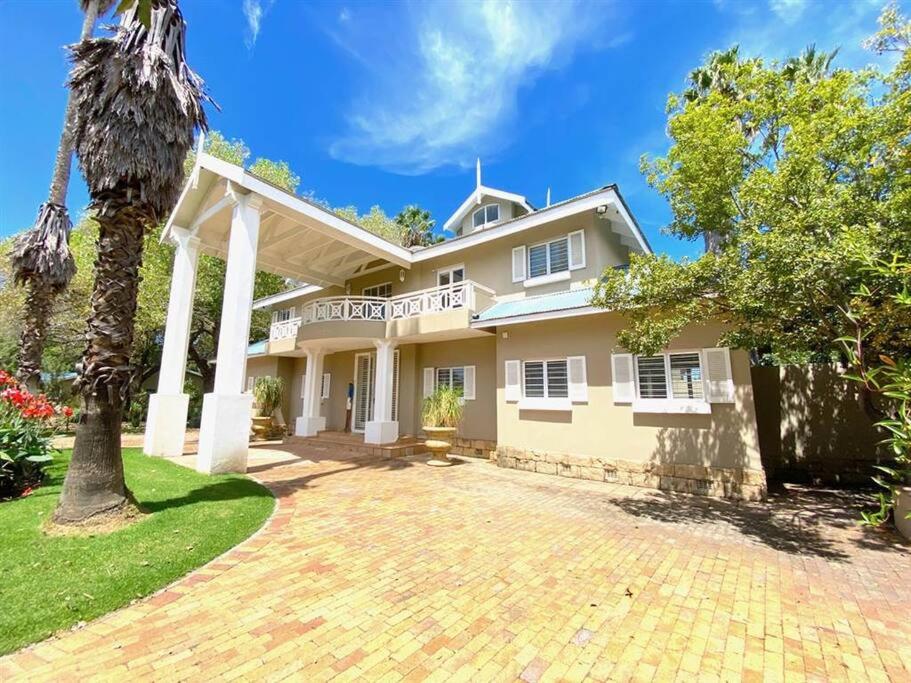 Mauritian Villa on the Vaal River Willows Way