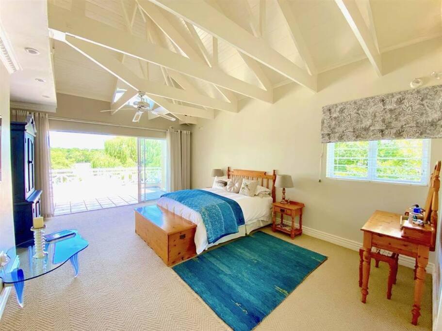 Mauritian Villa on the Vaal River Willows Way