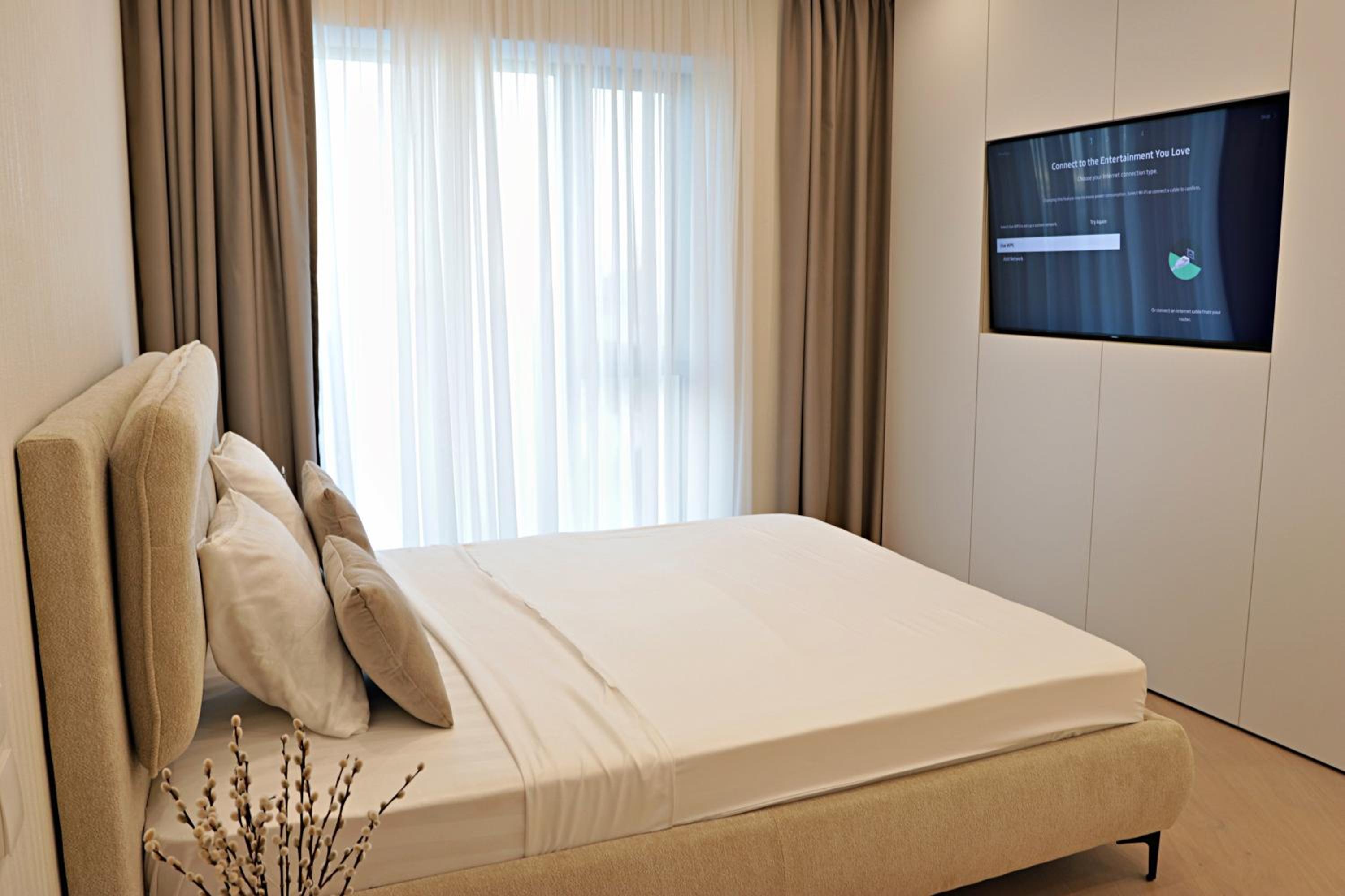 Milky Way I 2 BR in Aviatiei view 3