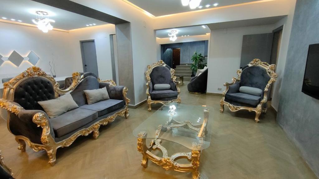 Amazing Apartment In Mohandseen Families Only