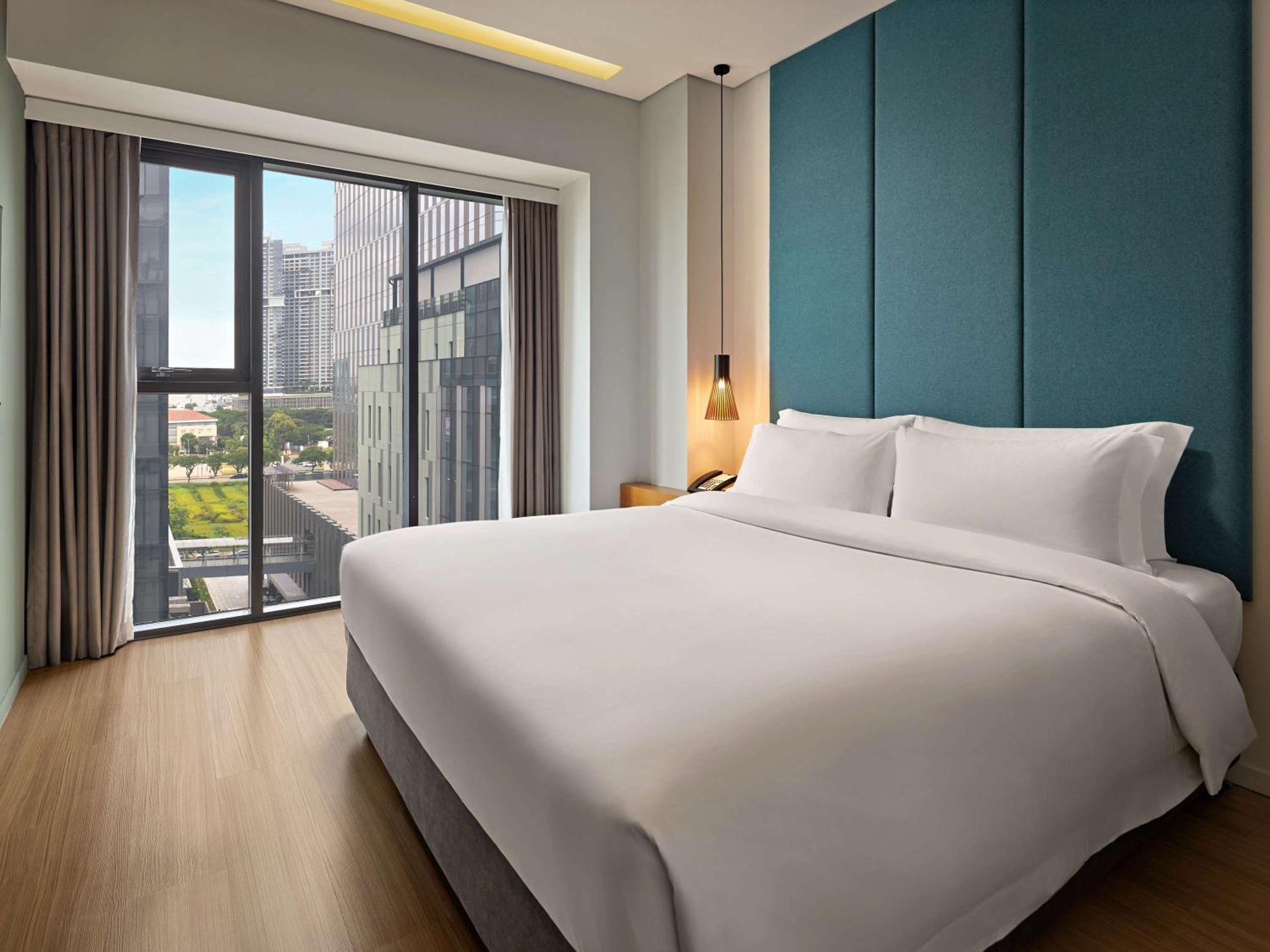 Novotel Living Saigon South