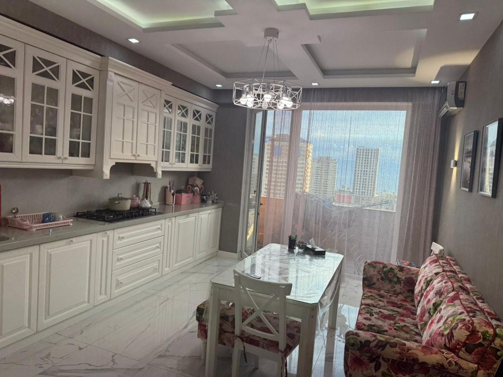 Four Seasson Apartment 2