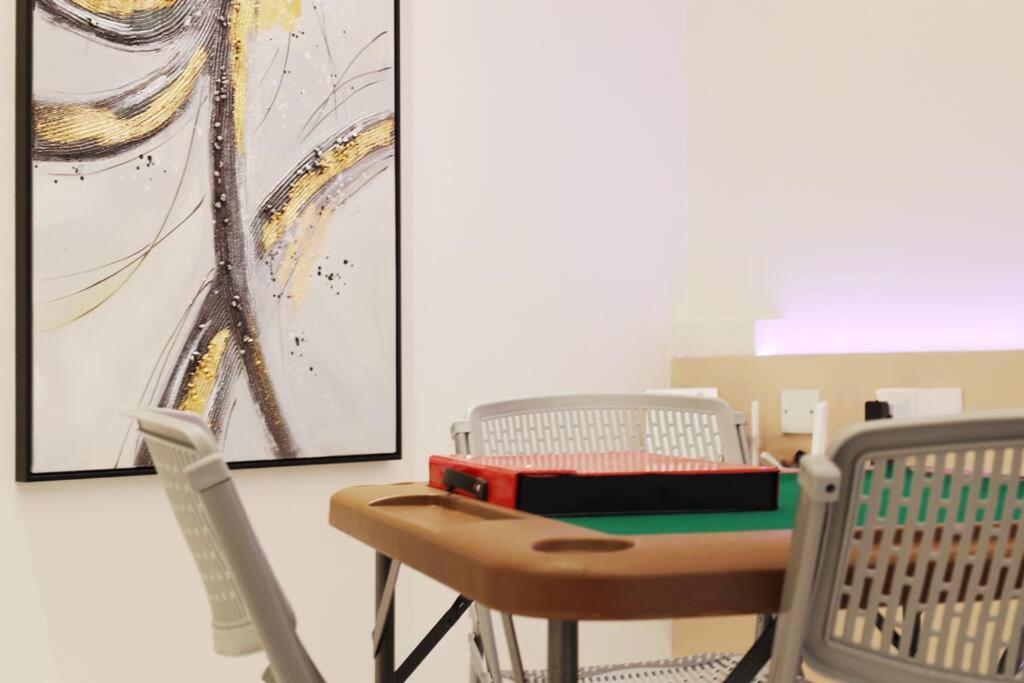 8paxAustin Landed # Ai smarthome