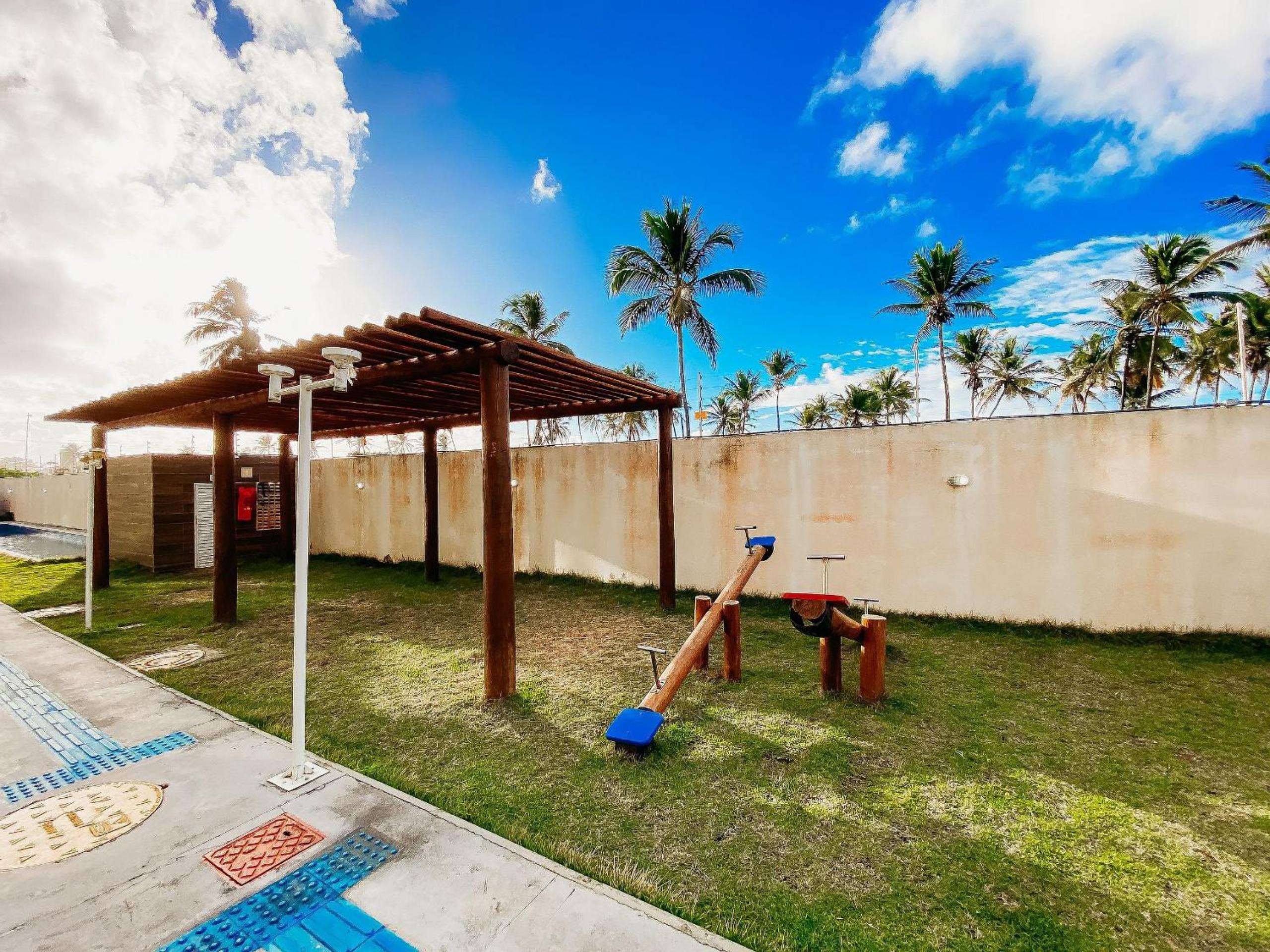 Residencial Ilha de Santorini, 100 m da Praia, Pico de Surfe, Piscina, Parque infantil, 2 Vagas de Garagem
