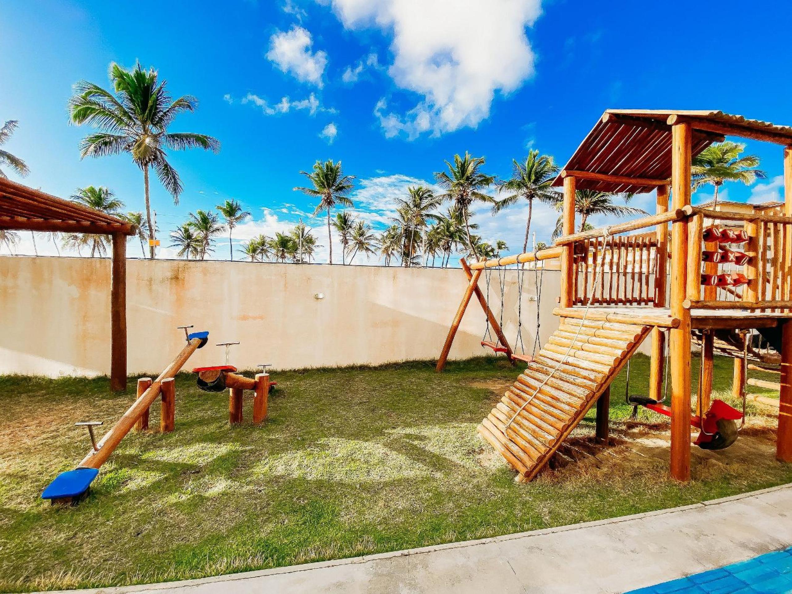 Residencial Ilha de Santorini, 100 m da Praia, Pico de Surfe, Piscina, Parque infantil, 2 Vagas de Garagem