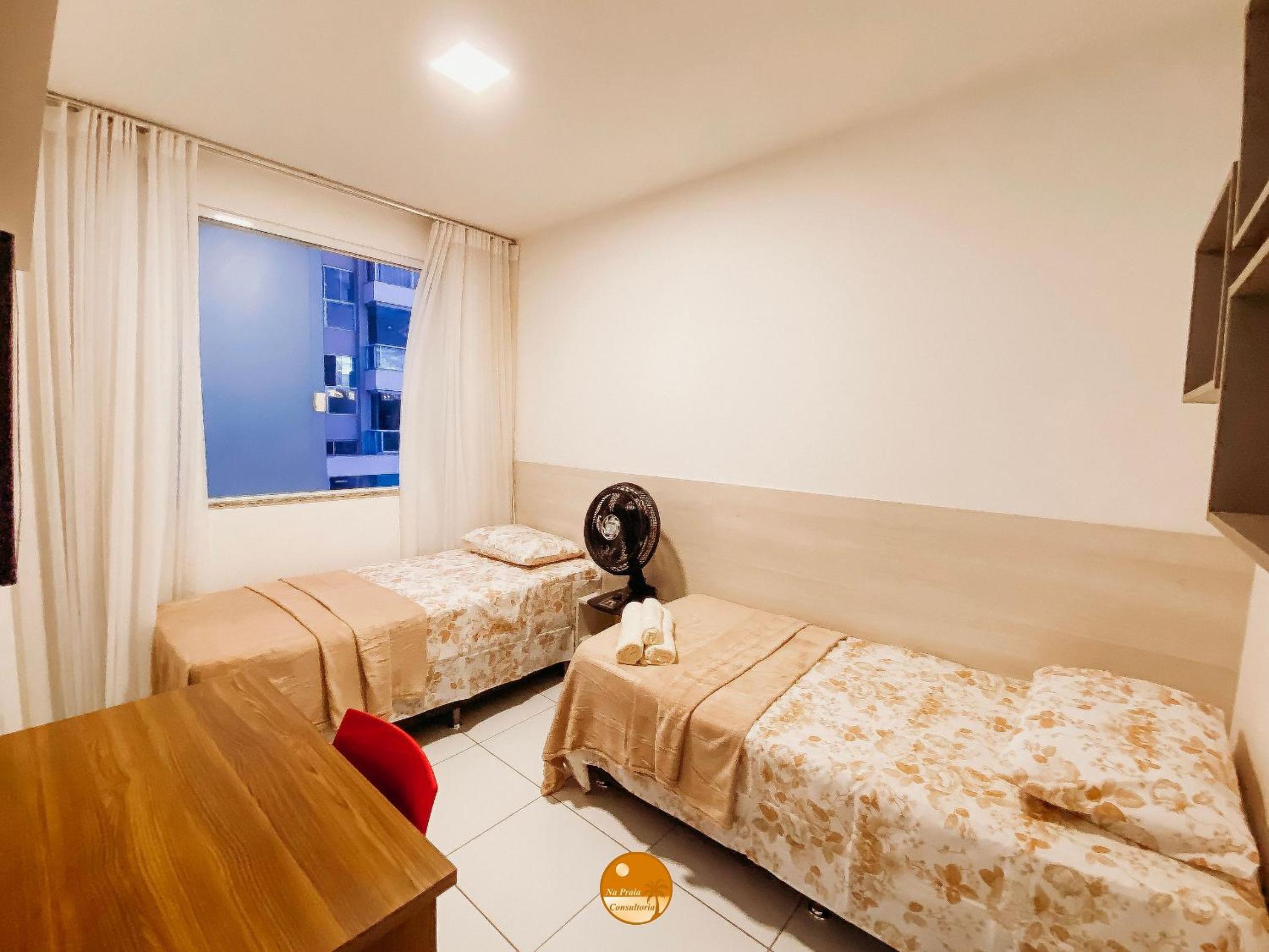 Residencial Ilha de Santorini, 100 m da Praia, Pico de Surfe, Piscina, Parque infantil, 2 Vagas de Garagem