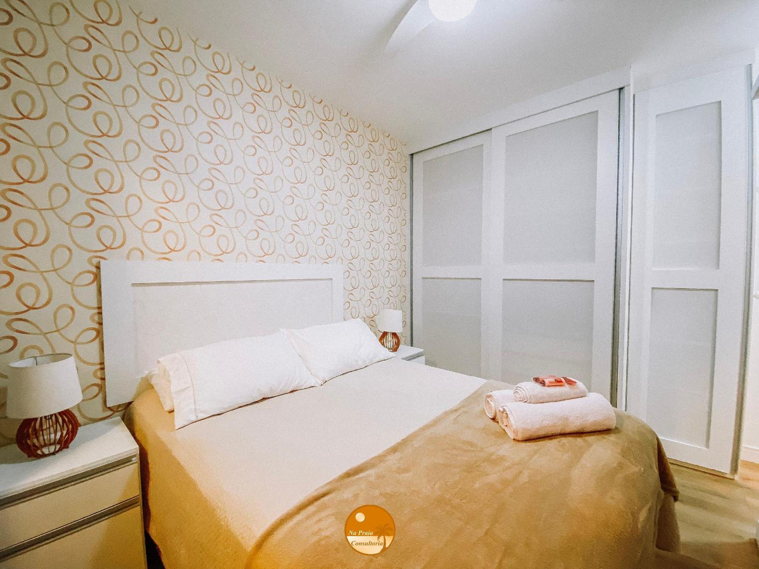 Residencial Ilha de Santorini, 100 m da Praia, Pico de Surfe, Piscina, Parque infantil, 2 Vagas de Garagem