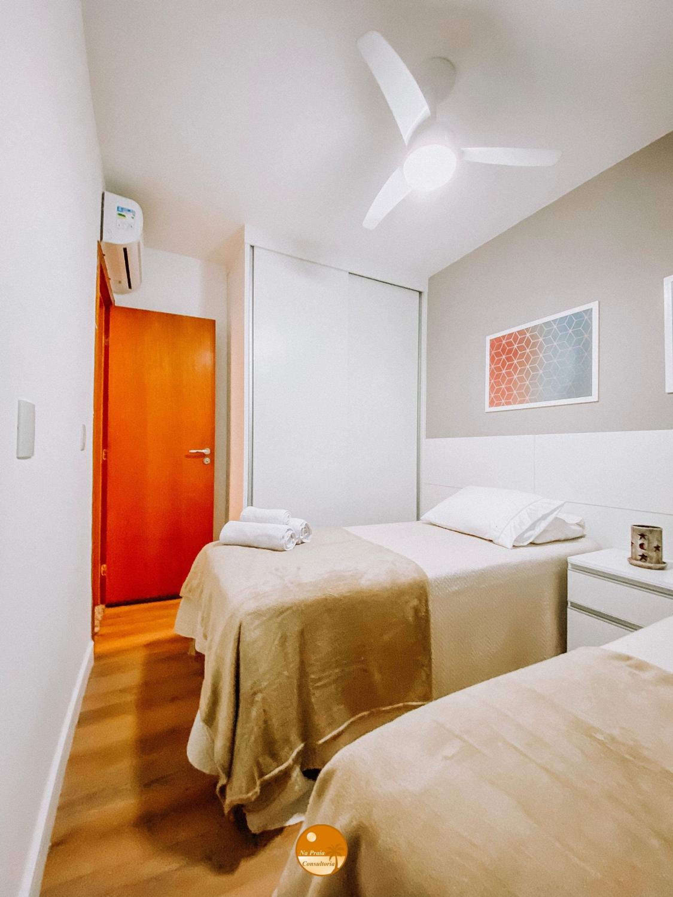 Residencial Ilha de Santorini, 100 m da Praia, Pico de Surfe, Piscina, Parque infantil, 2 Vagas de Garagem