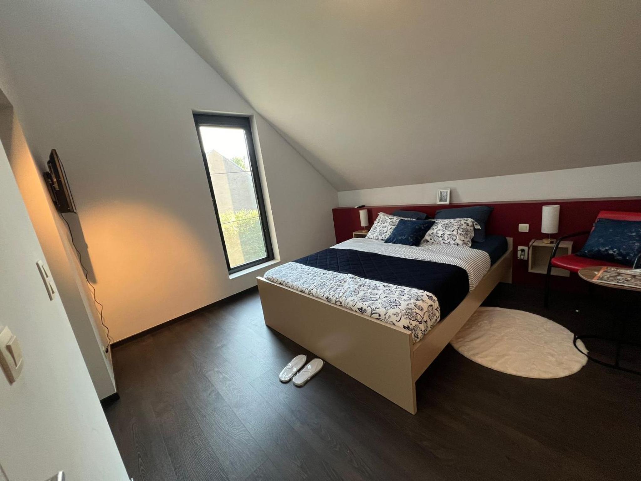 Lou's Superior Villa