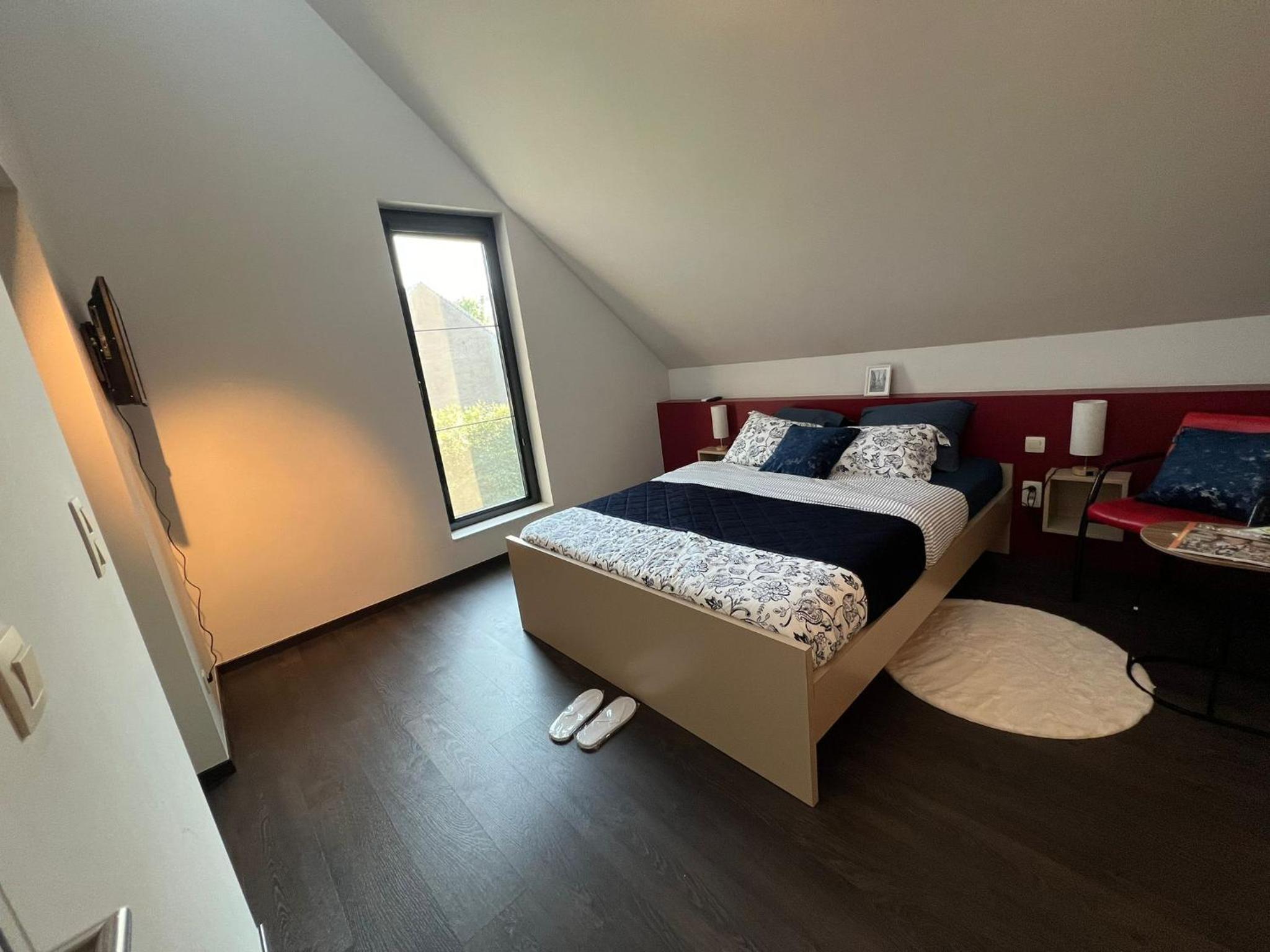 Lou's Superior Villa