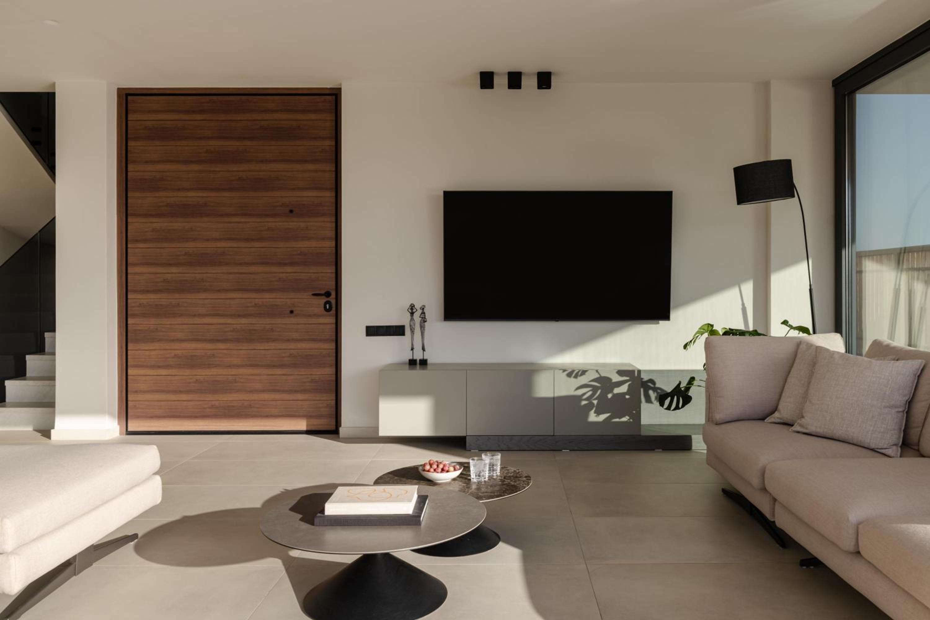 Aerial Villa - Award Winning Luxury Retreat