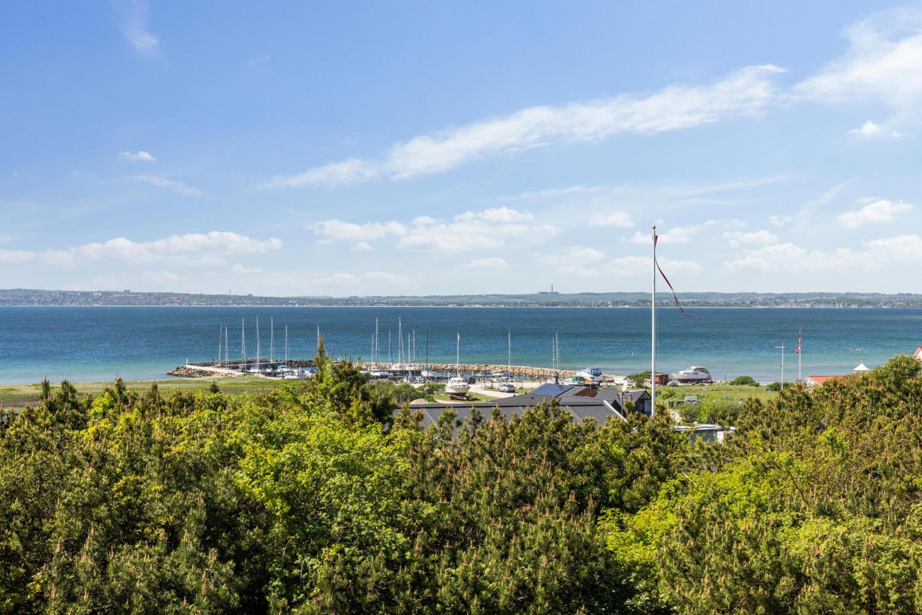 Hyggeligt Hus Med Panoramaudsigt Over Århusbugten