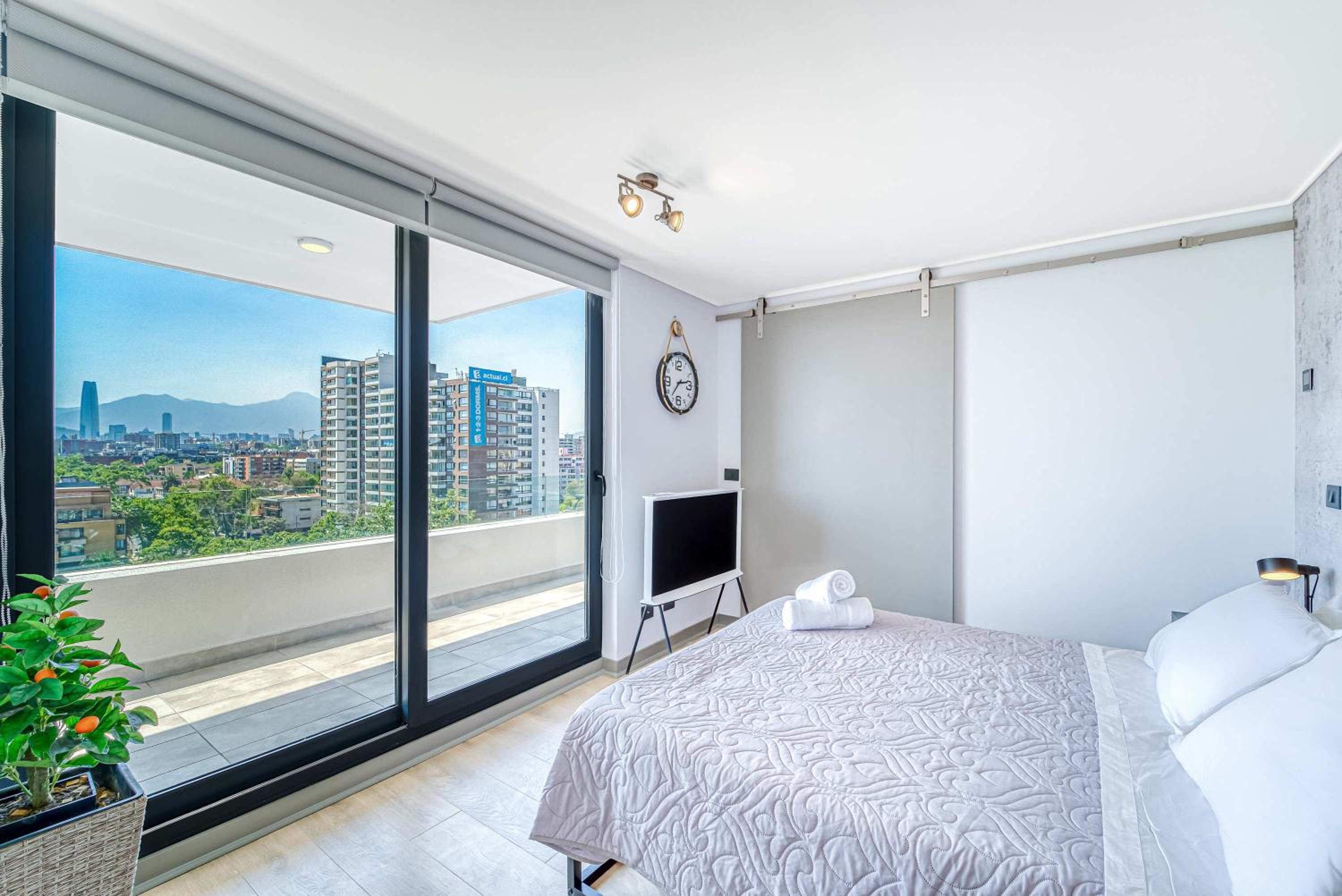 Espacio Nunoa 1BR balcony and free parking