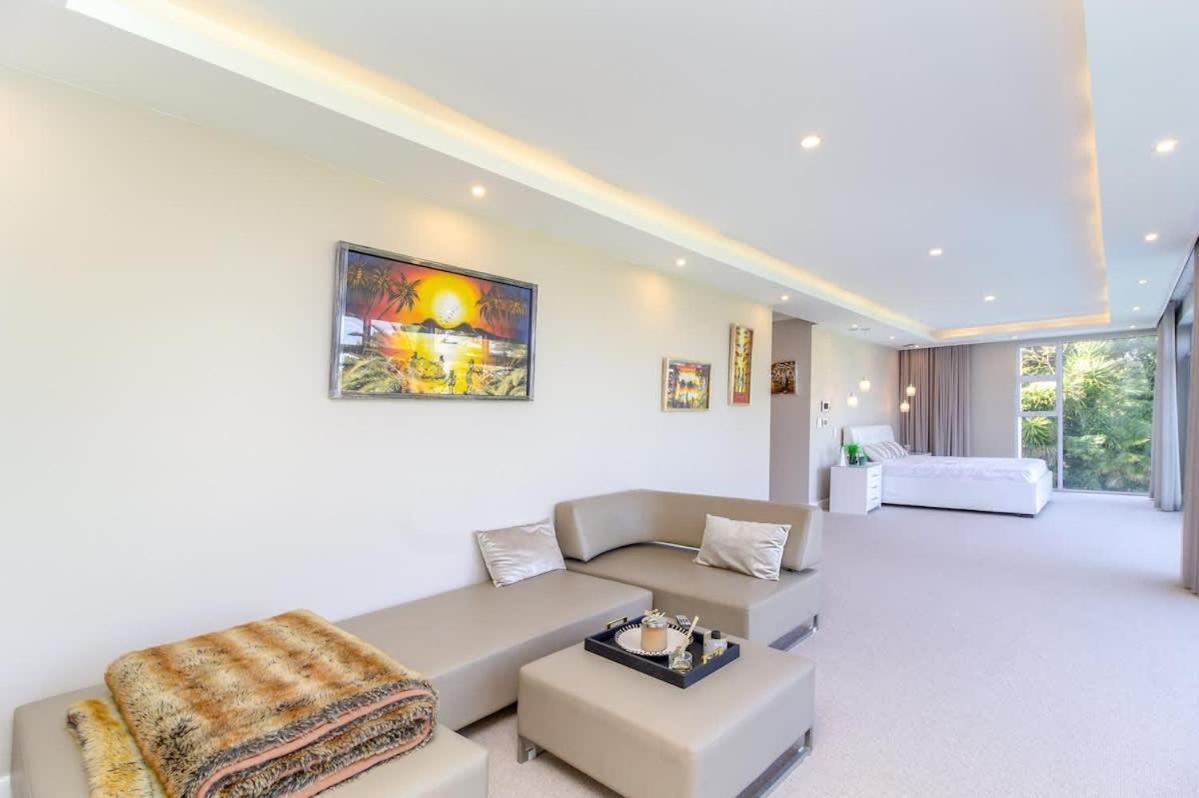 Family Villa in Constania view 3