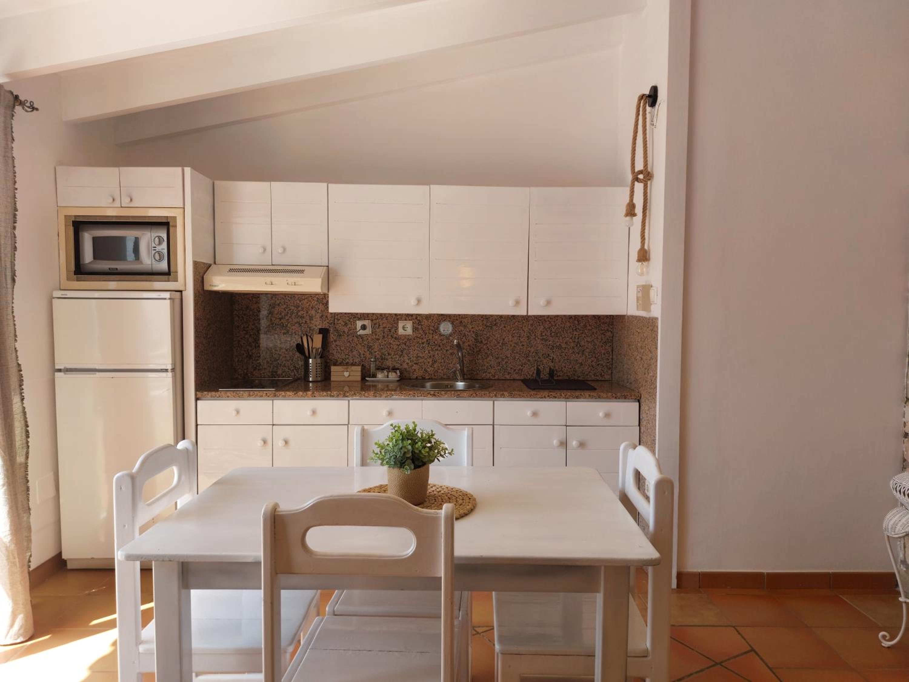 Vista Mar - Seafront Holiday Apartments