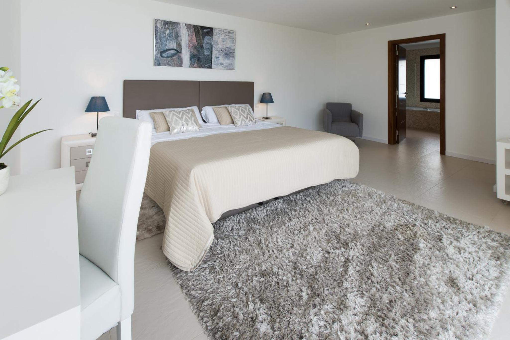Karat Villa Esmeralda