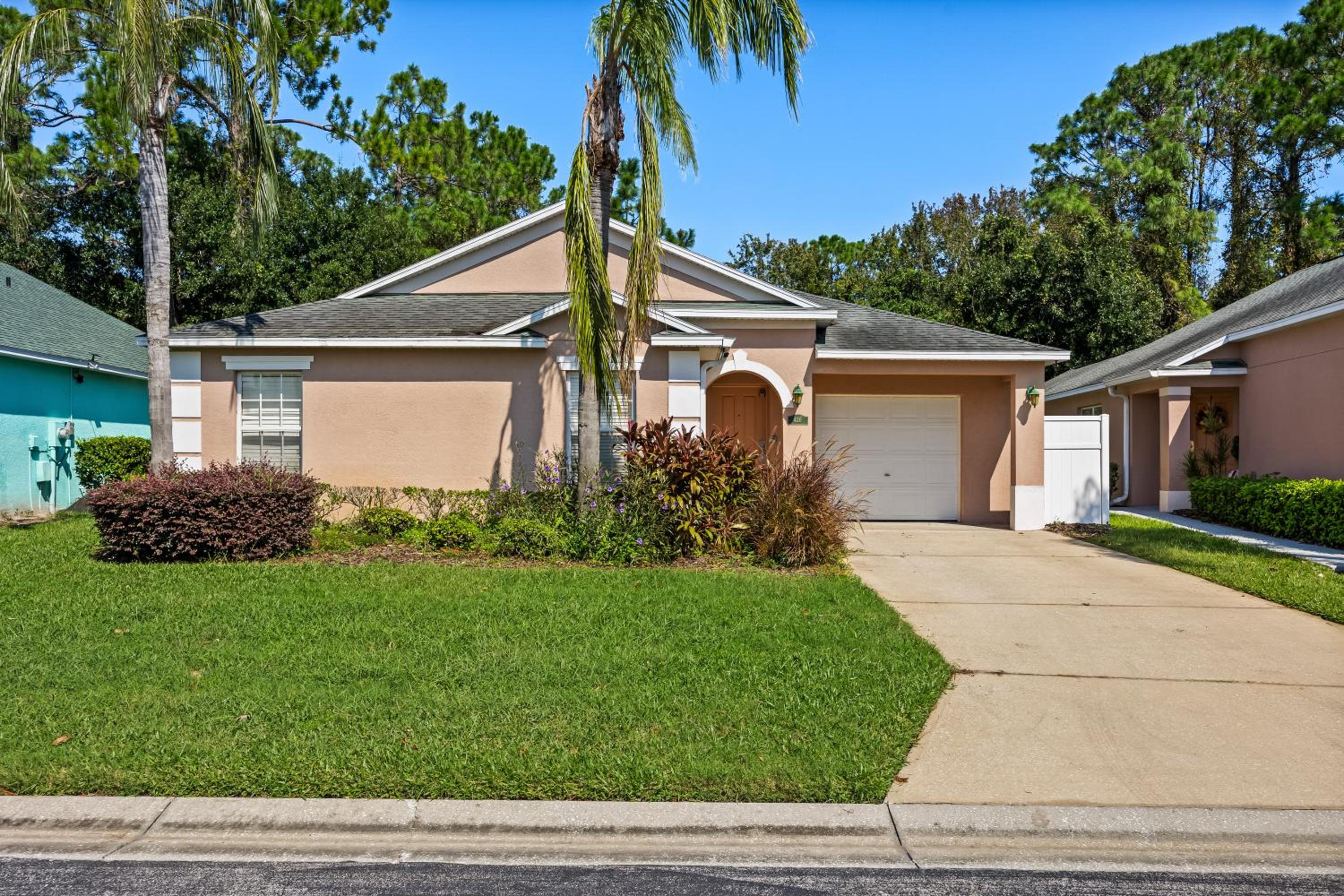 spacious house in davenport with pool for family view 5